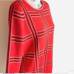 Woman’s Sweater Charter Club Red Window Pane Pattern Sz PM
